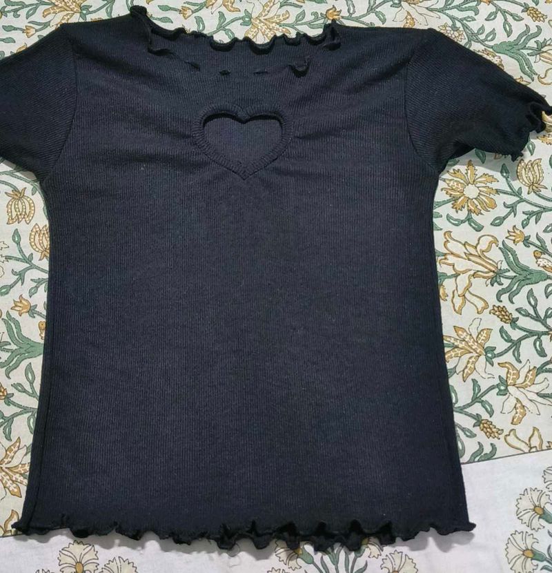 Black Heart Cutout Ribbed Top