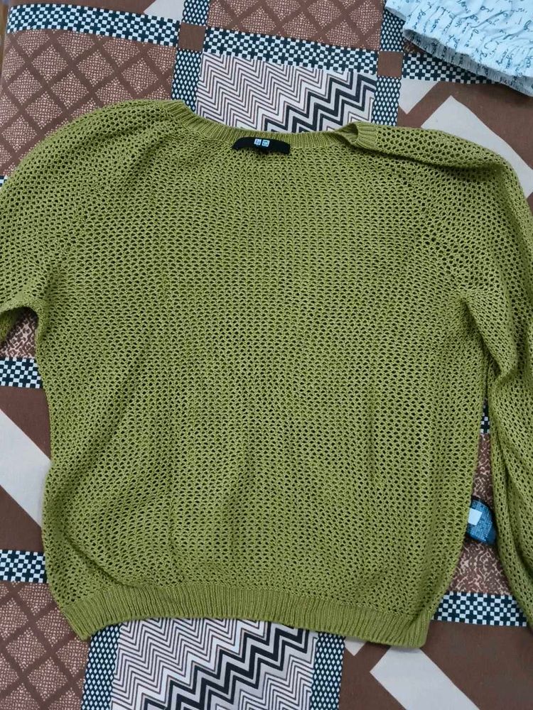 Lightweight Olive Green Knit