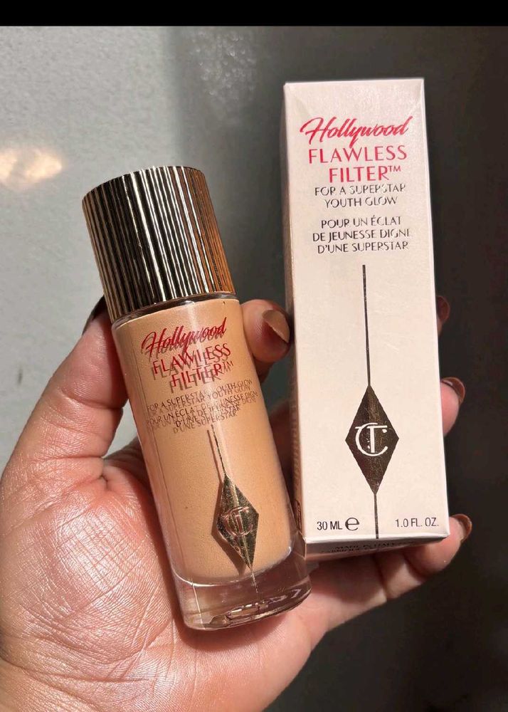 Charlotte Tilbury Hollywood Flawless Filter