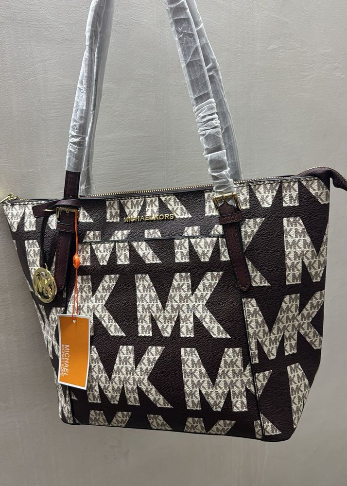 Michael Kors Coffe Brown Tote - Signature Print
