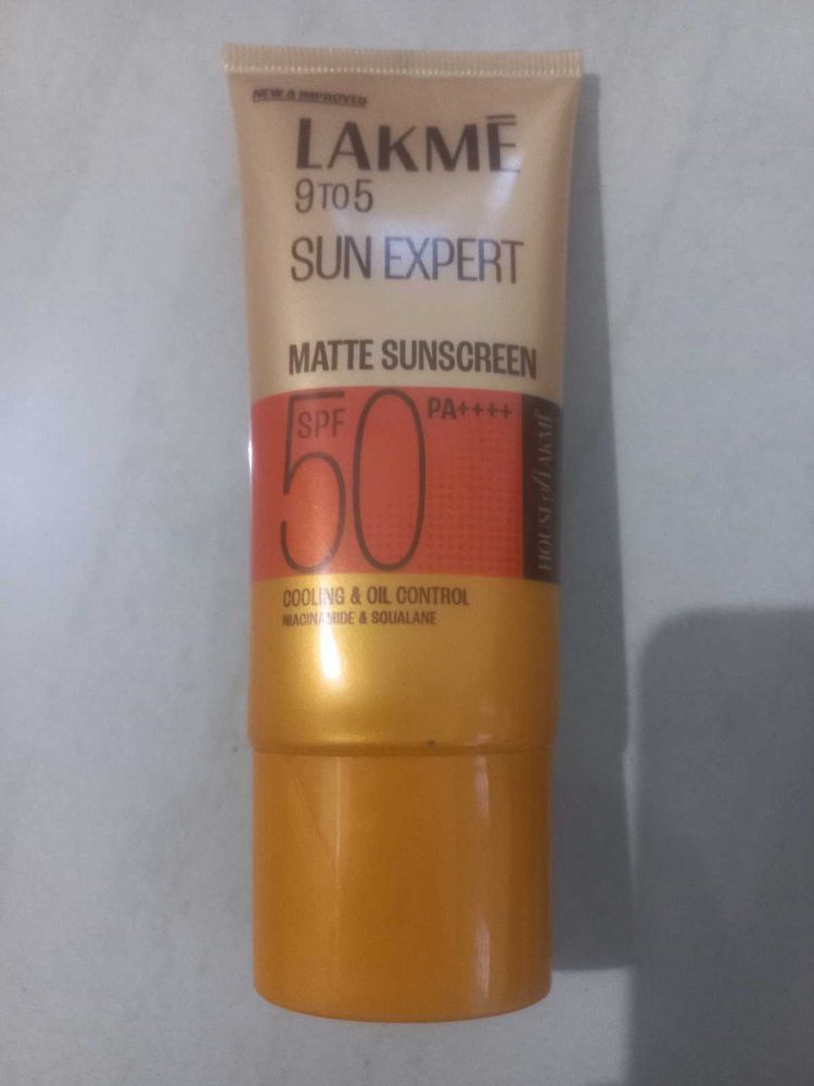 Lakme Sun Expert Matte Sunscreen SPF 50