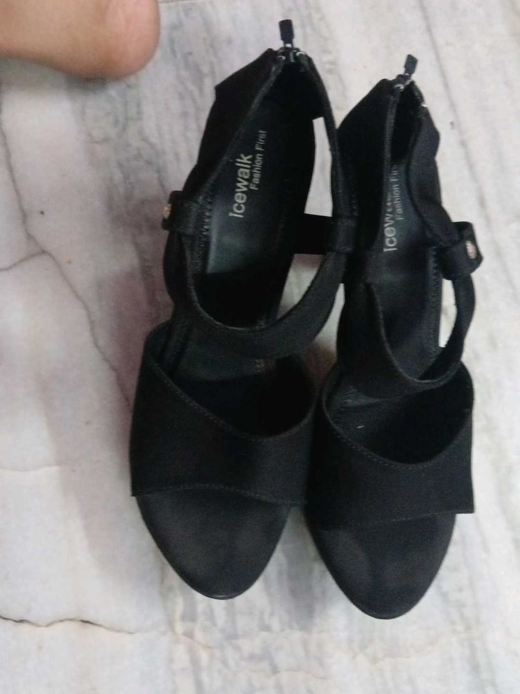Black Heeled Sandals