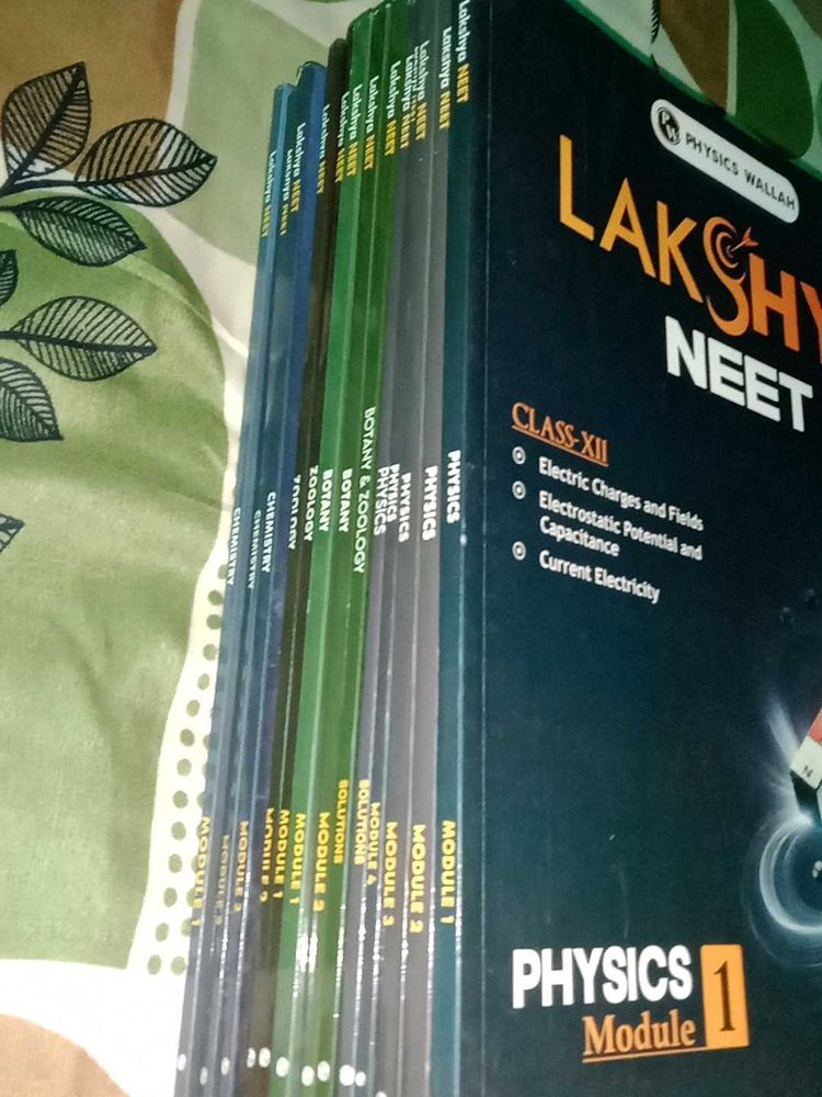 Physics Wallah Lakshya NEET Study Material
