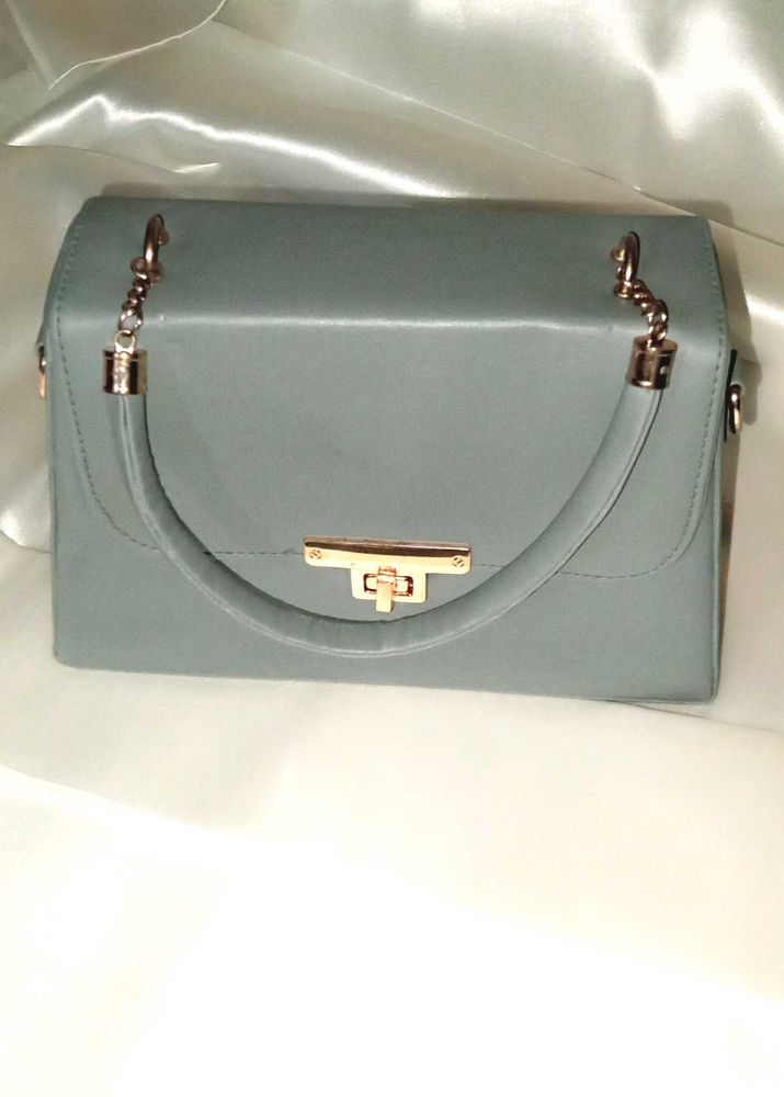 hand or sholder bag