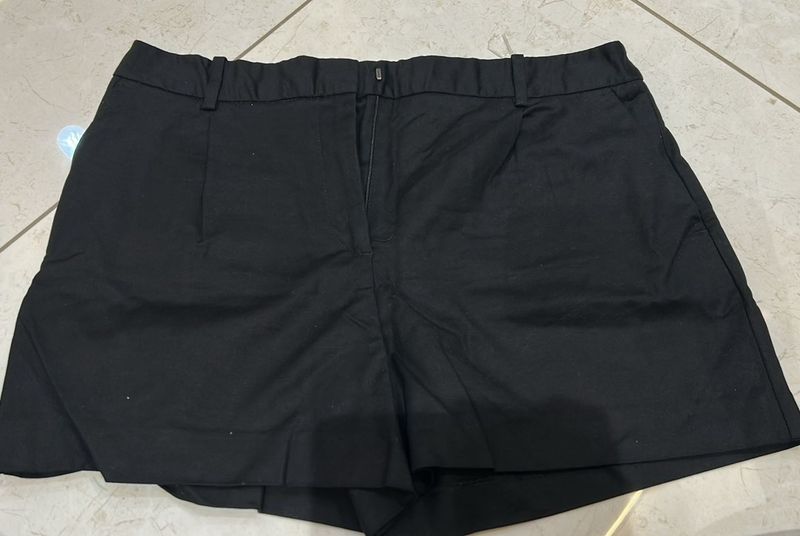 ZARA Black Casual Shorts