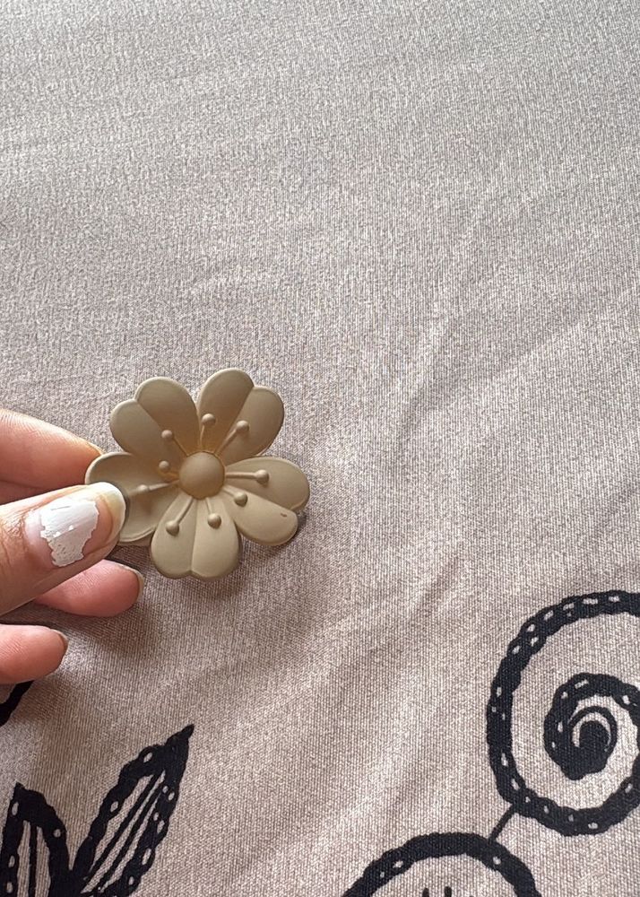 🌸 Cute Hair Claw Clips