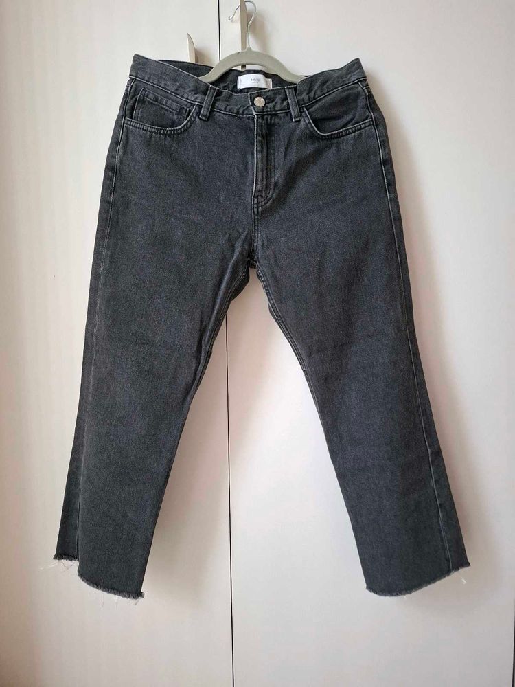 MANGO Black Straight Fit Cropped Jeans| Size 30