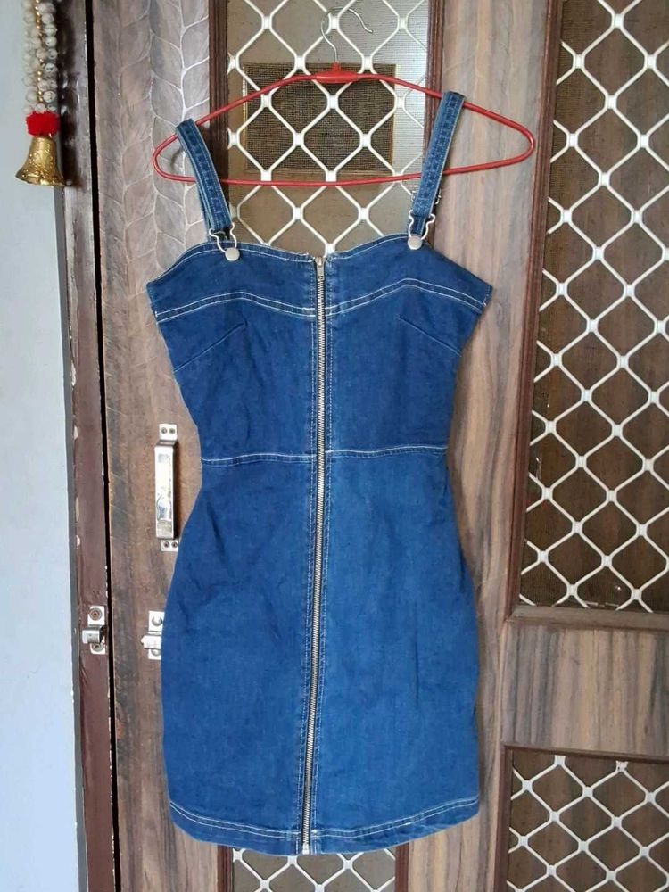 Denim dress