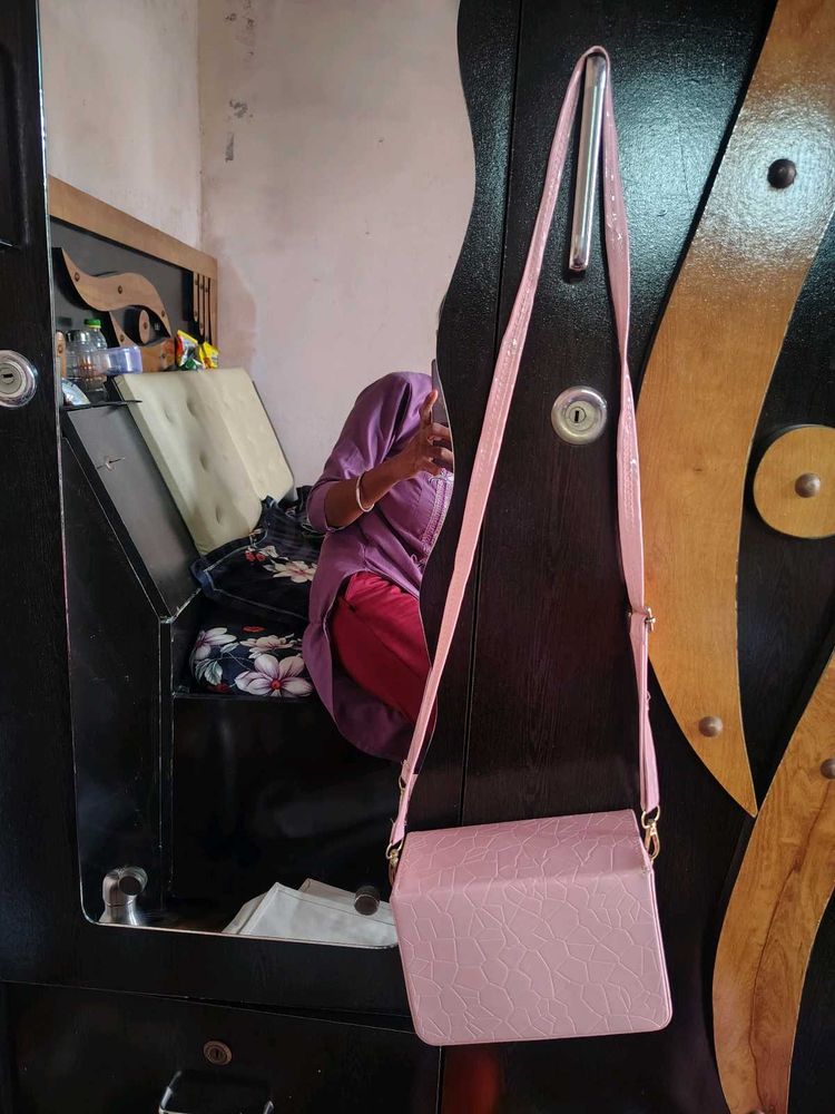 Chic Pink Crossbody Bag