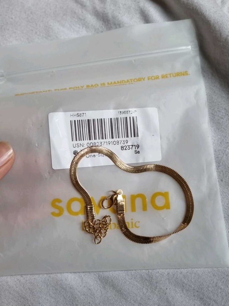savana Gold Tone bracelet