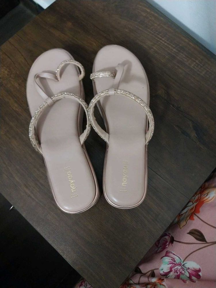 Sparkling heel 👠 Sandals