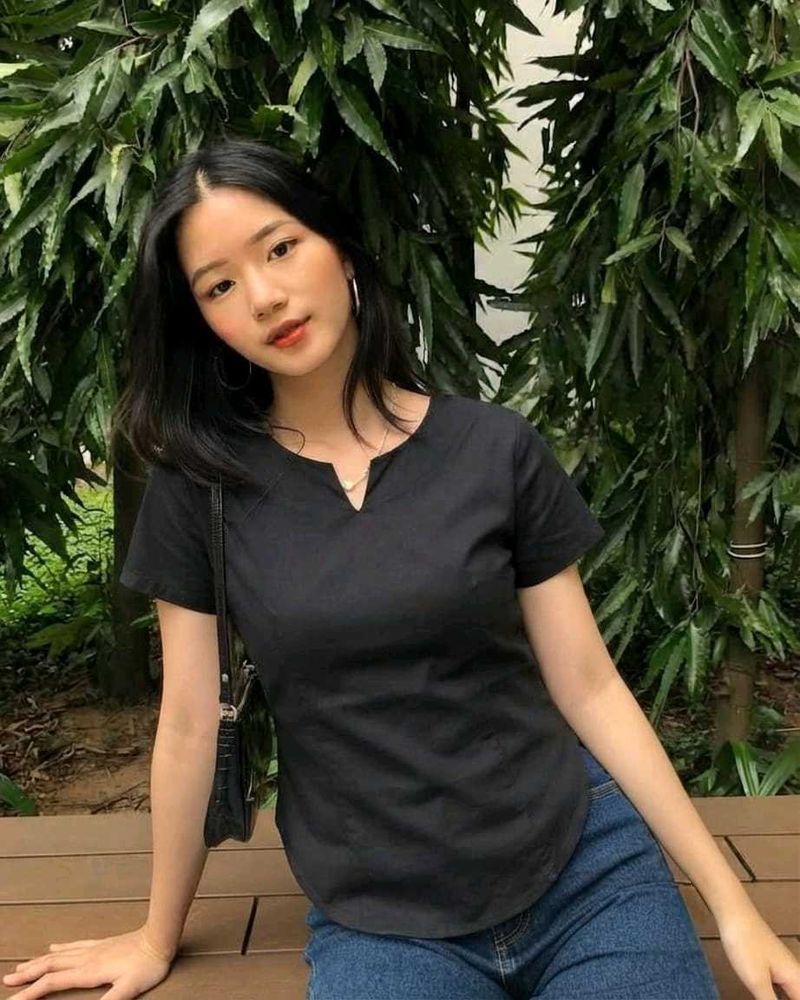 New with tag Stylish Black V-Neck T-Shirt