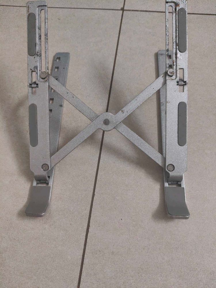 Adjustable Laptop Stand