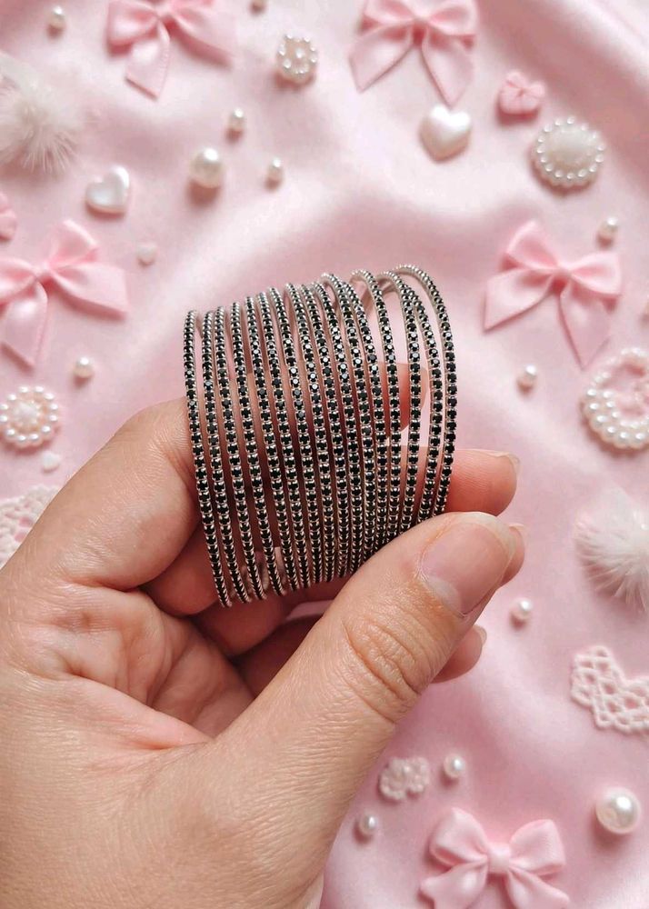 🆕Sparkling Black stone bracelet stack