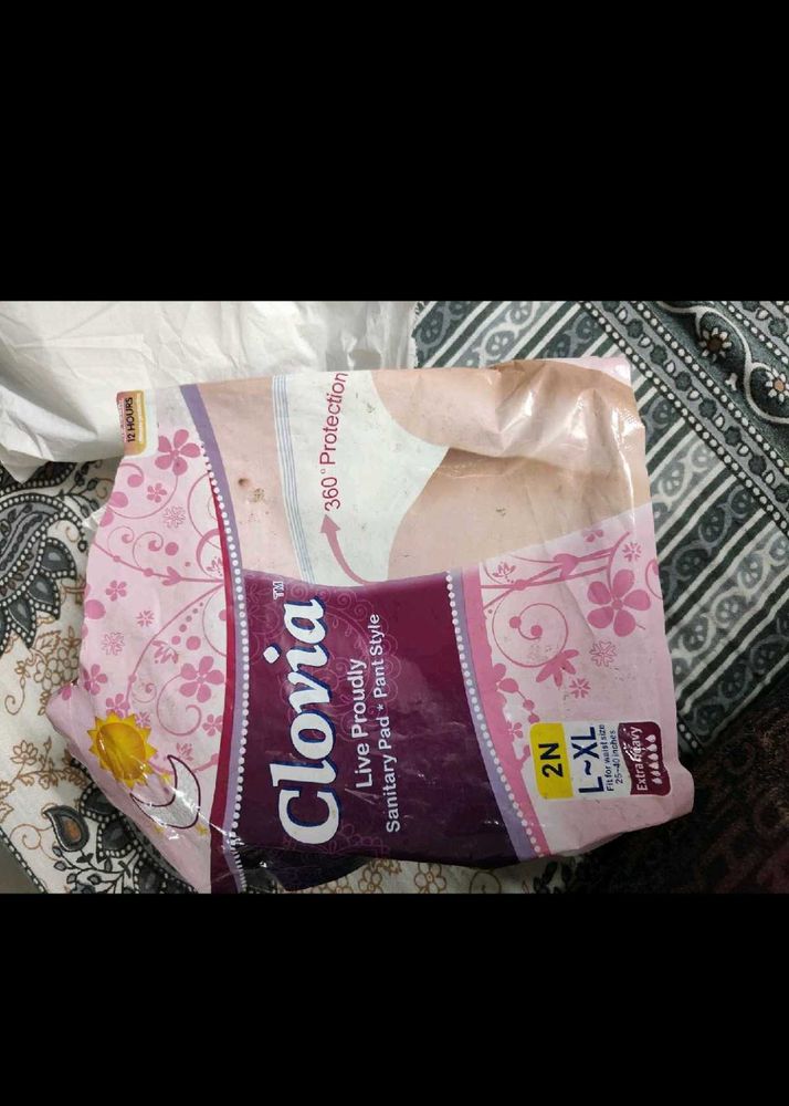 Combo Of Period Panty &amp; Unisex Adult Diaper