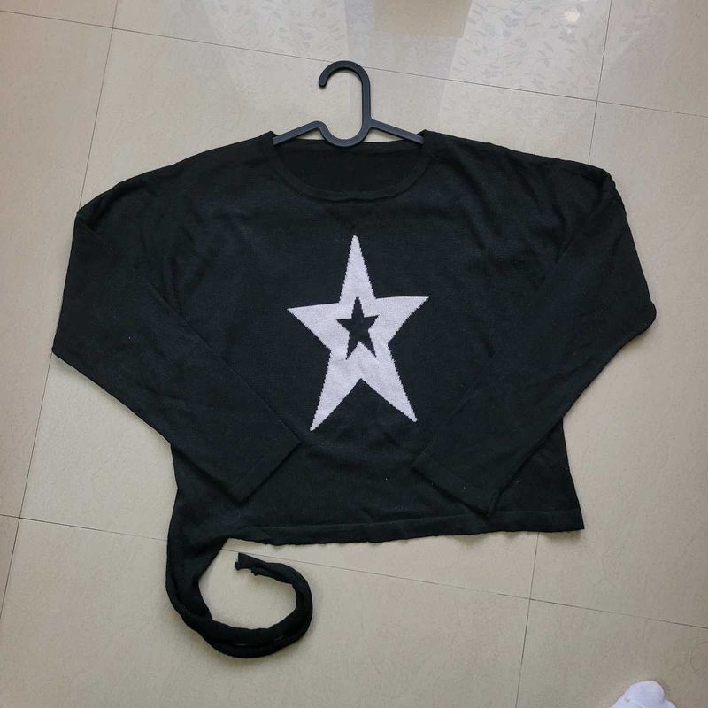 Black Star Print Knit Top