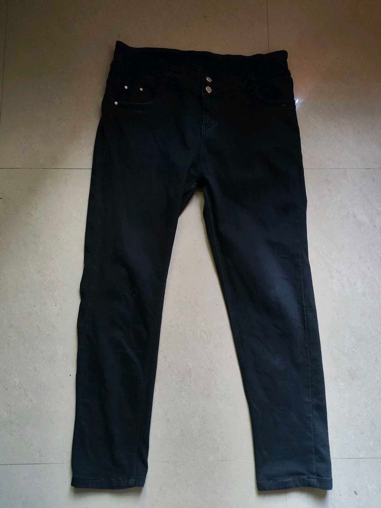 Black Skinny Fit Jeans