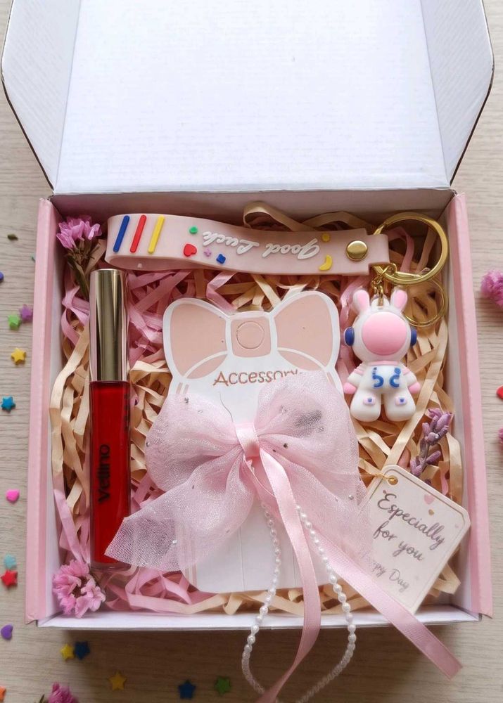 Cute Accessory Gift box 🎁