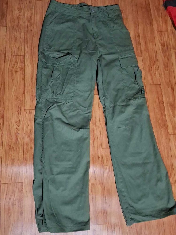 Green Cargo Pants