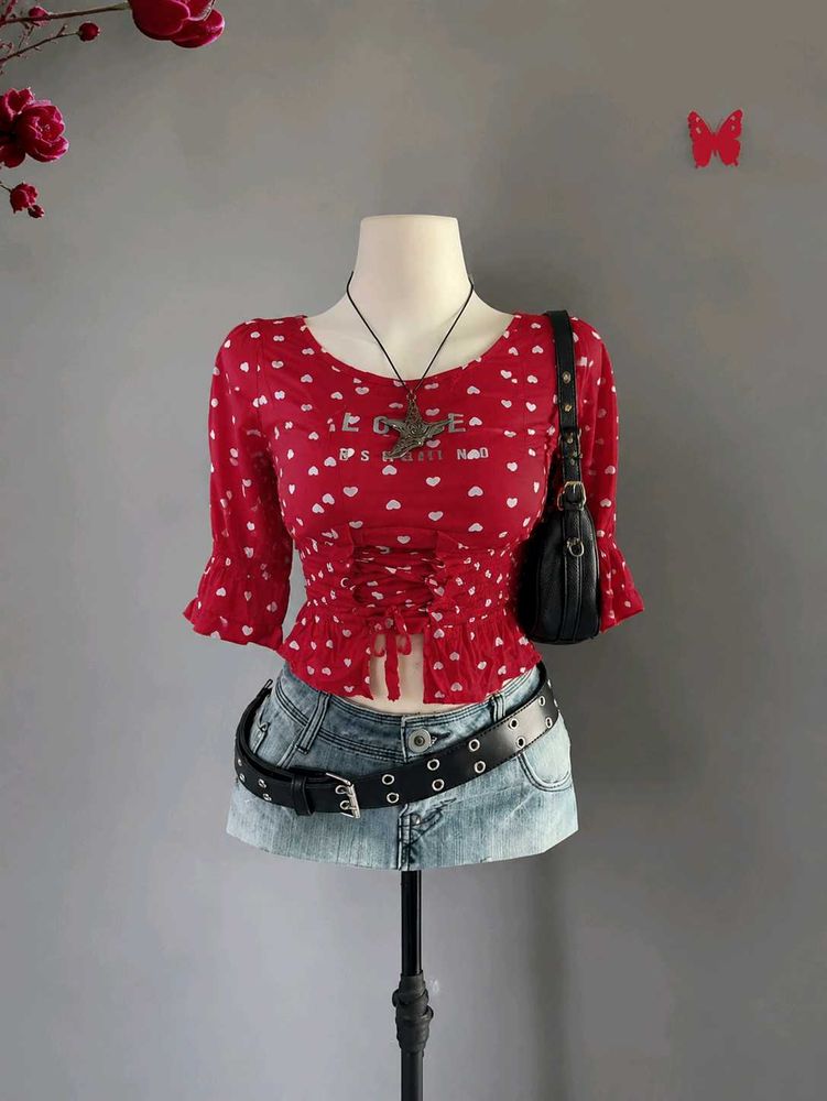 Stylish Red Heart Print Top