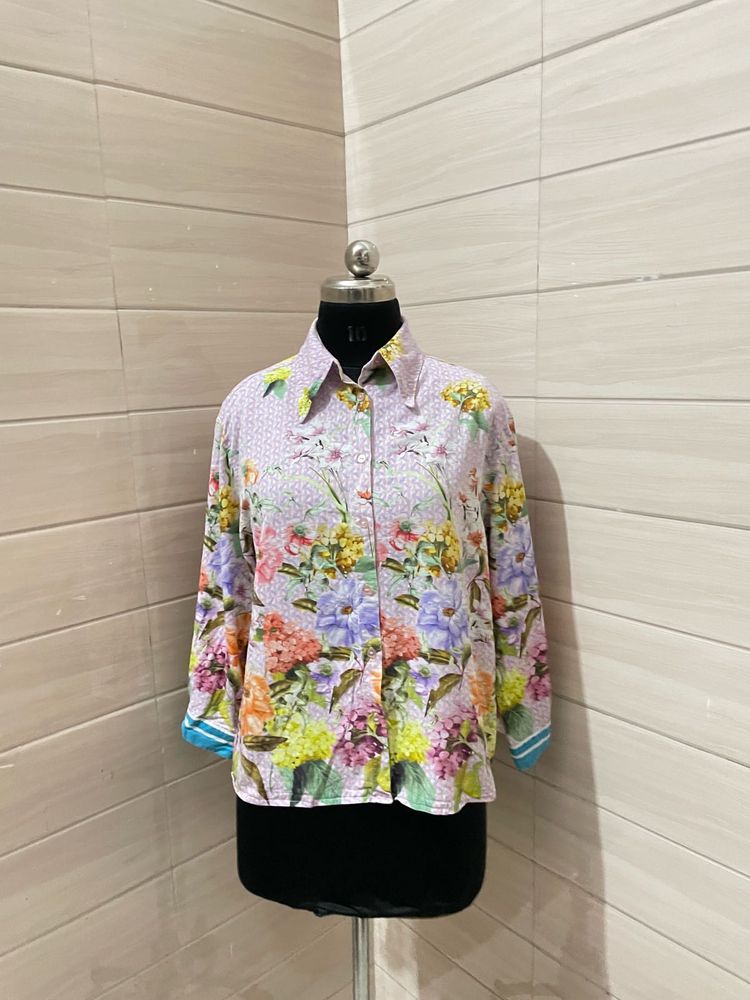 Vibrant Floral Print Button-Up Blouse