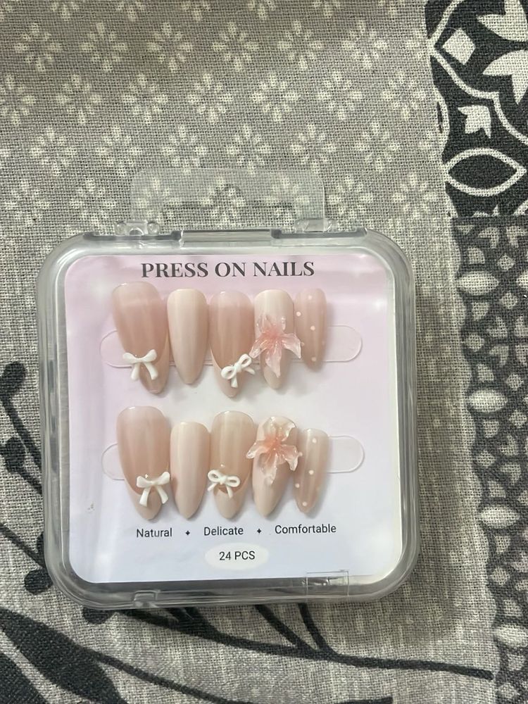 Cute Press On Nails with Bows