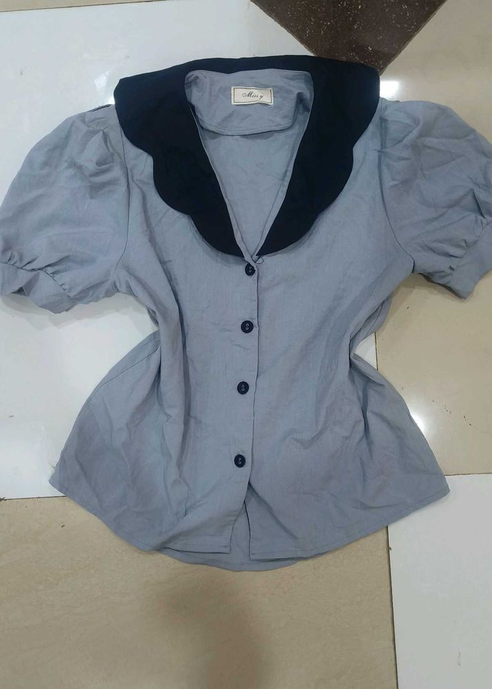 Cute Puff Sleeve Button-Up Top