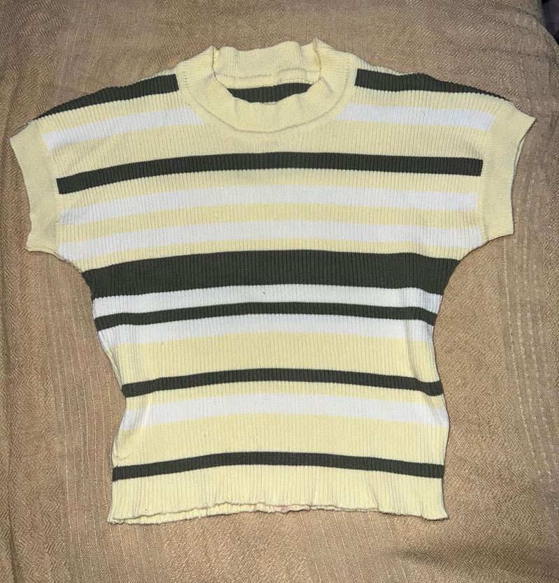 Striped Knit crop Top