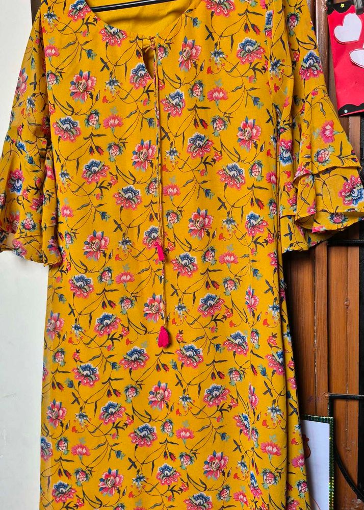 Floral Print Kurta/medium length one piece dress