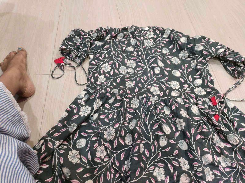 Beautiful Floral Print Kurta