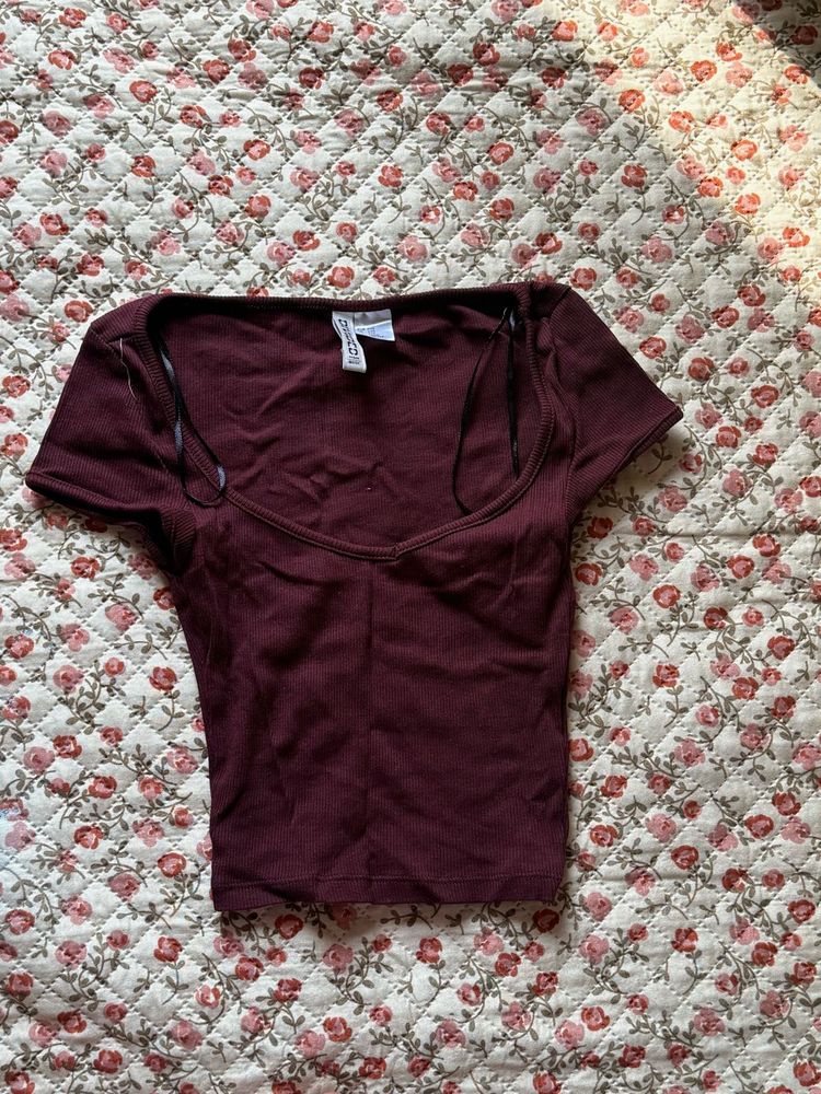 Maroon V-Neck Cropped Top