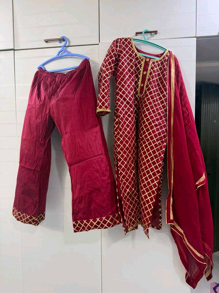 Elegant Red Kurta Set with Dupatta