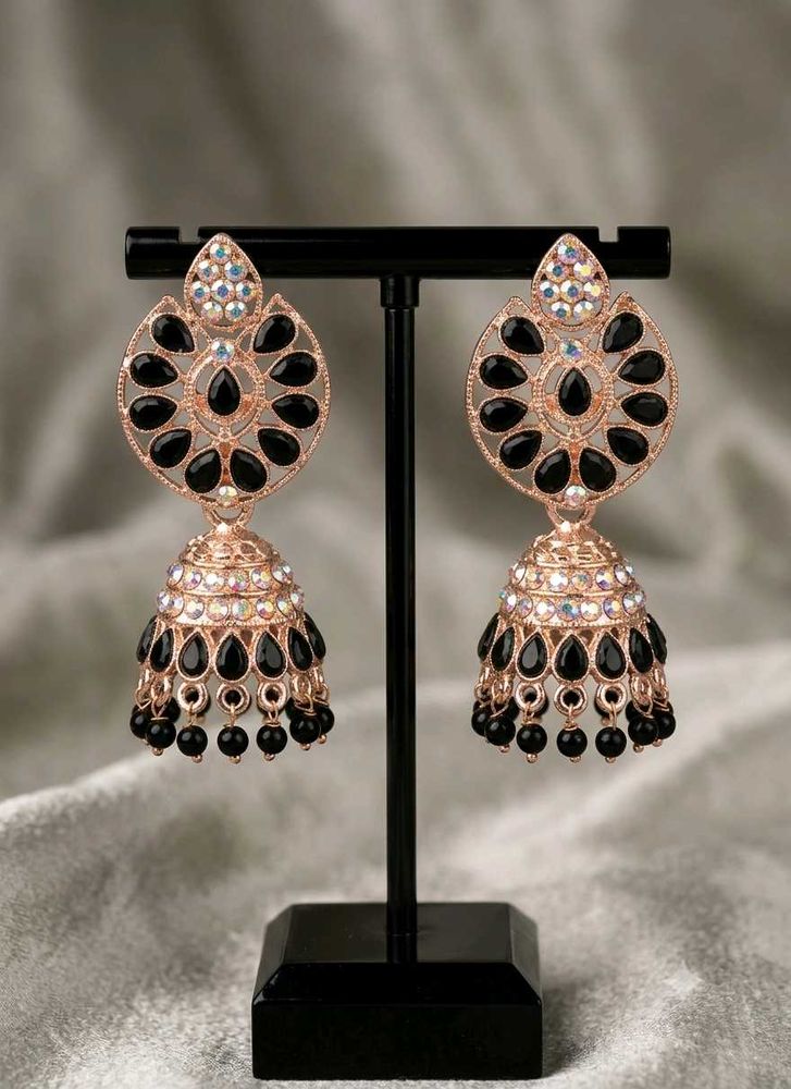 Elegant Black Jhumki Earrings