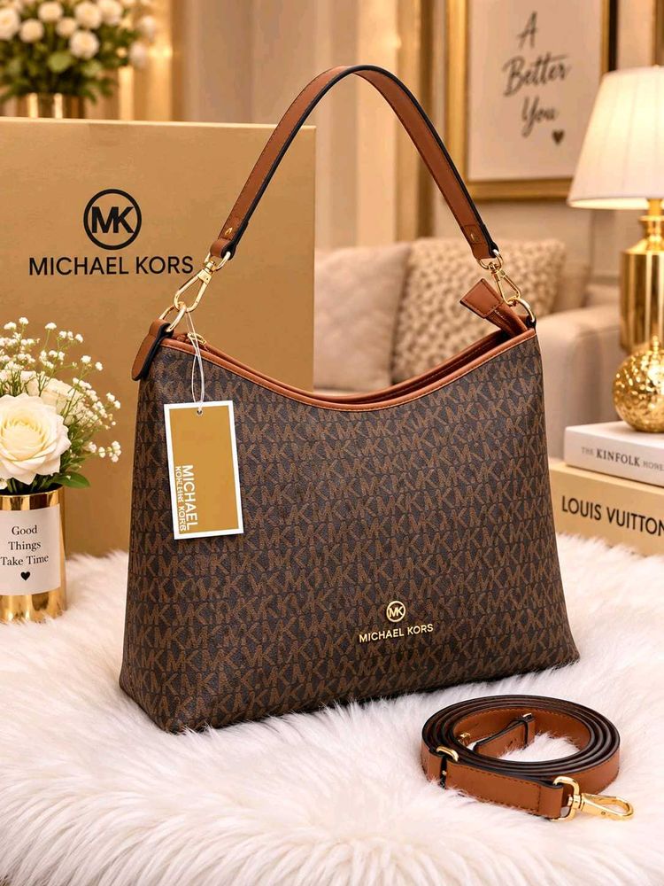 MICHAEL KORS SHOULDER AND SLING BAG*