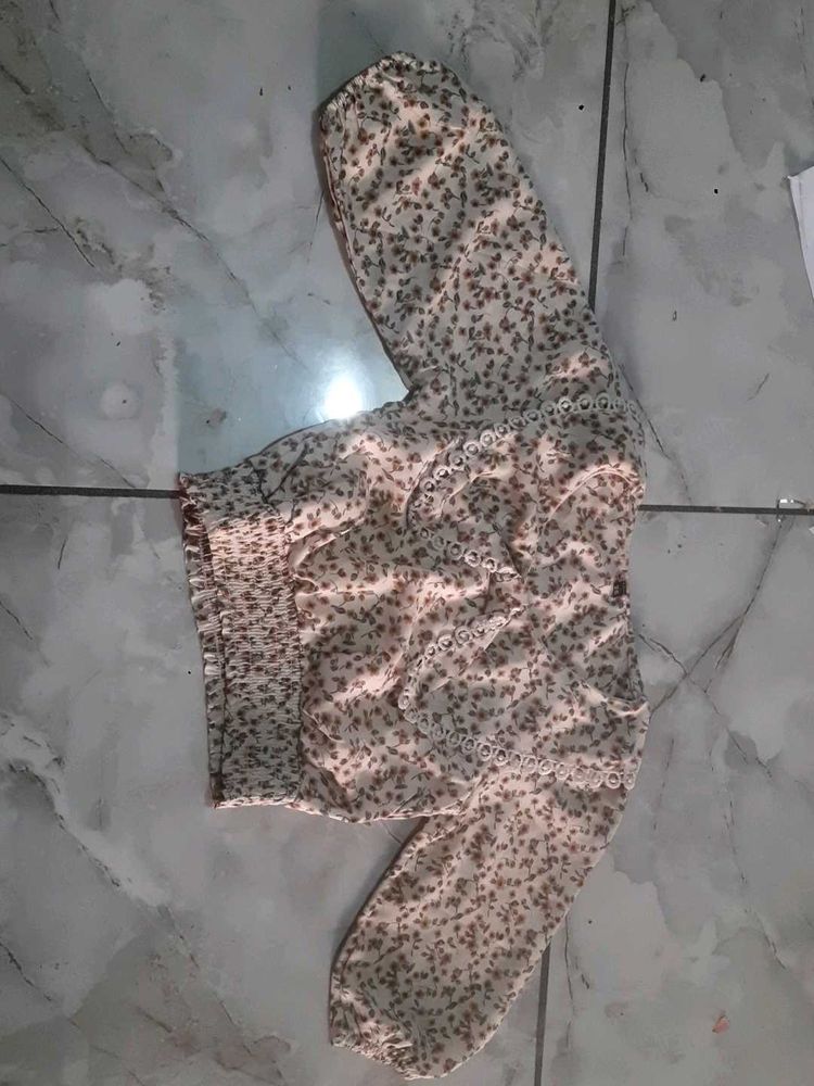 Floral Print Cropped Top