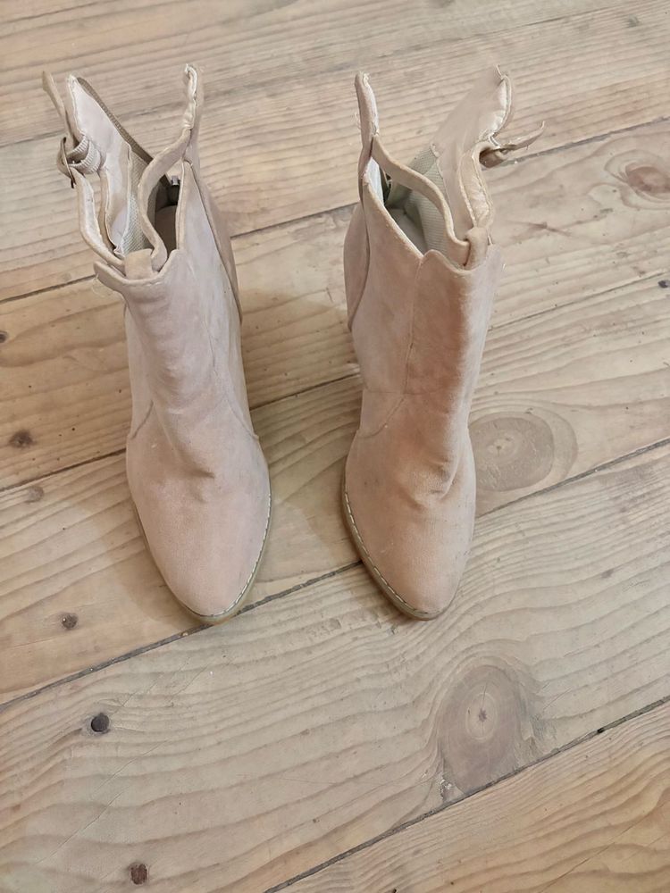 Stylish Beige Ankle Boots