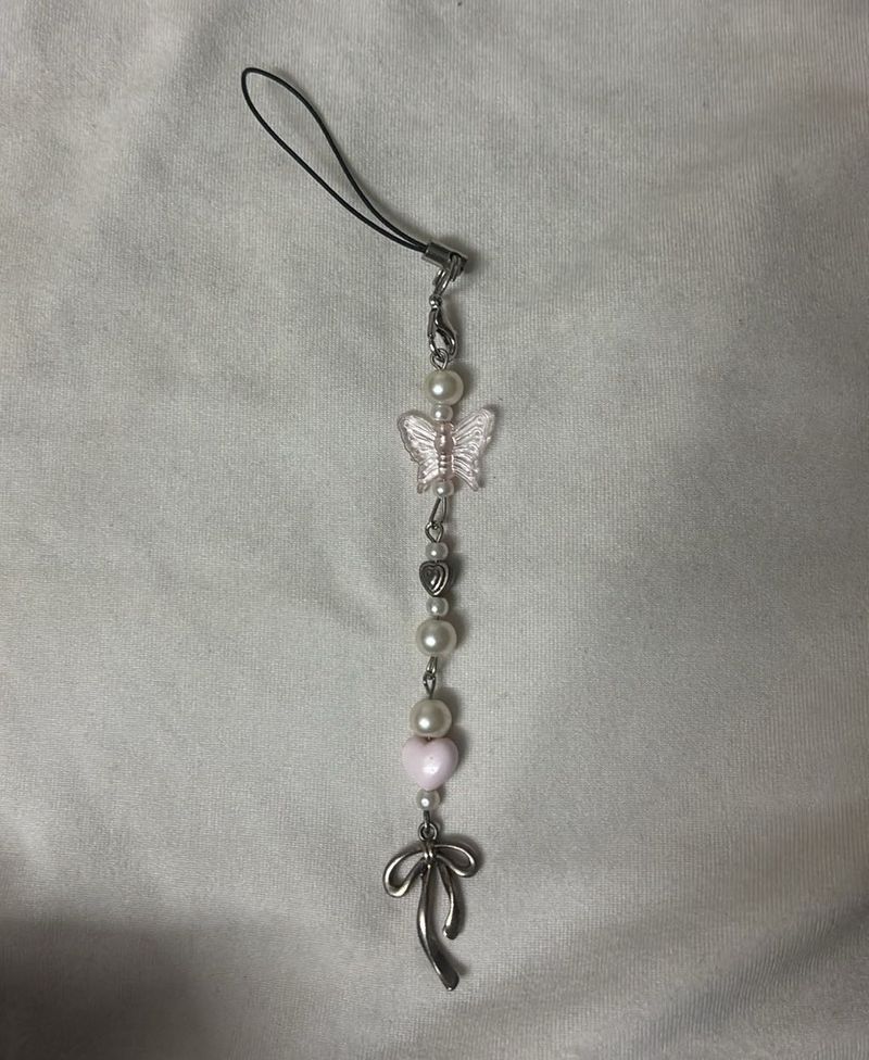 Cute Beaded Charm with Butterfly &amp; Bow