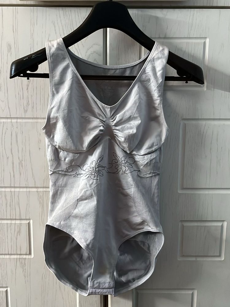Lightweight Shaping Bodysuit