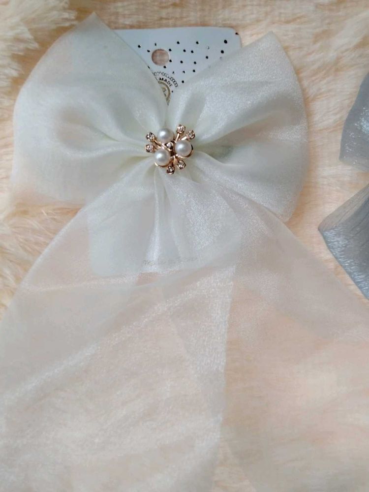 Elegant Pearl Bow Hair Clip set of 2