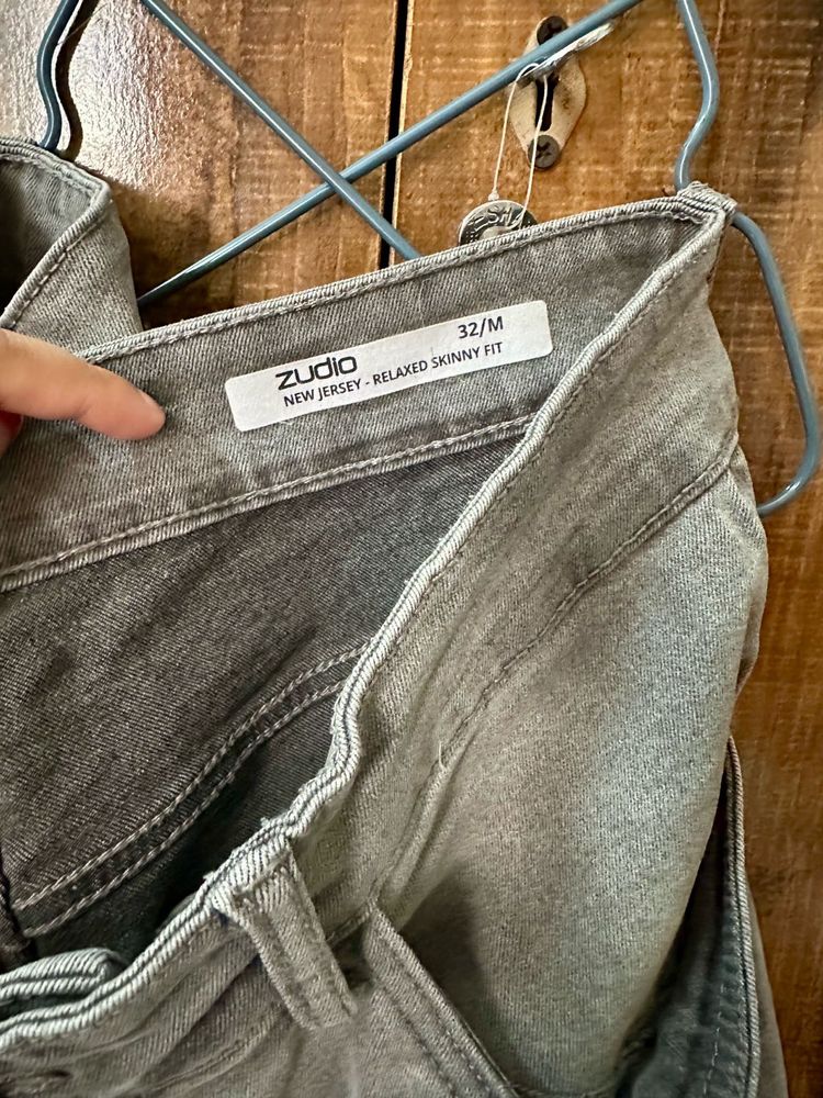 Zudio Relaxed Skinny Fit Grey Jeans