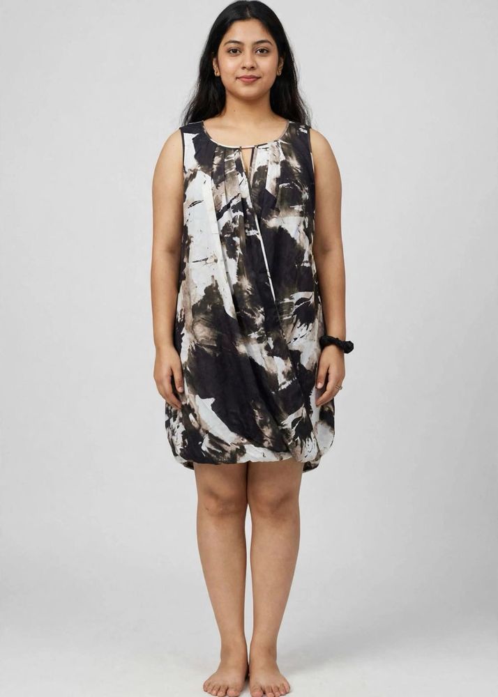 Abstract Print Sleeveless Dress