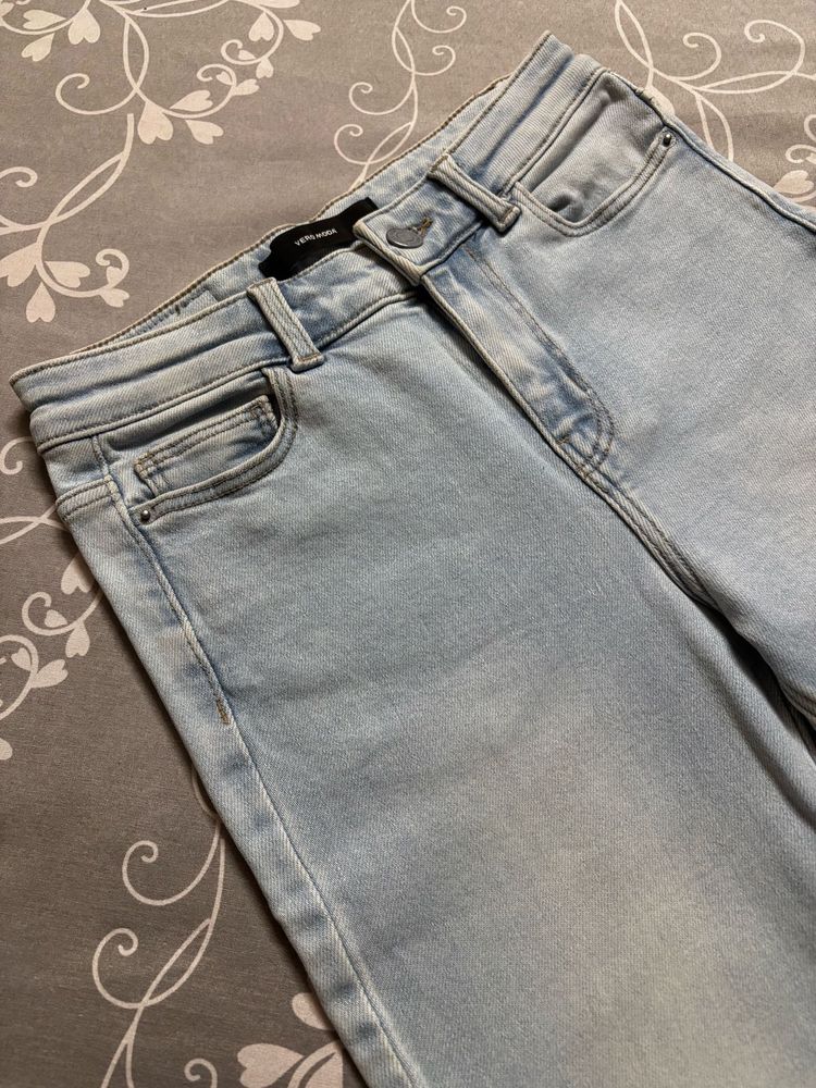 Vero Moda Flared Jeans
