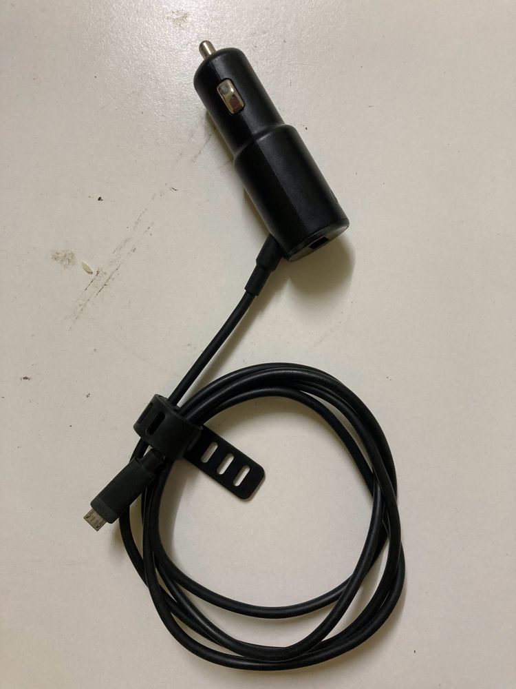 Motorola Type B Turbo Charger With USB Out