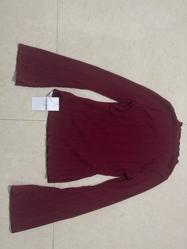 Maroon Ribbed Flare Sleeve Top