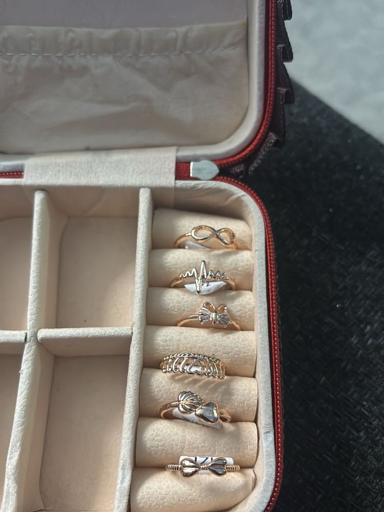 Set of Cute Stackable Rings