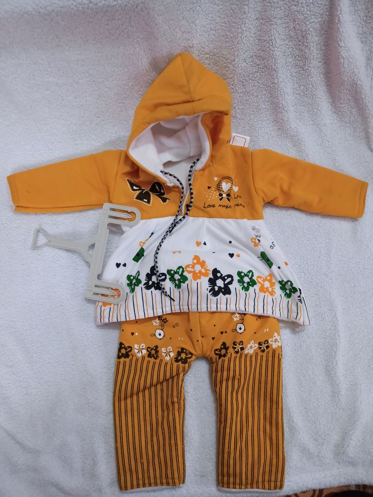 NEW WOOLEN BABY SUIT