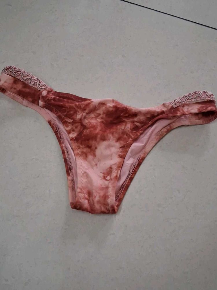 L Tie-Dye Bikini Bottom