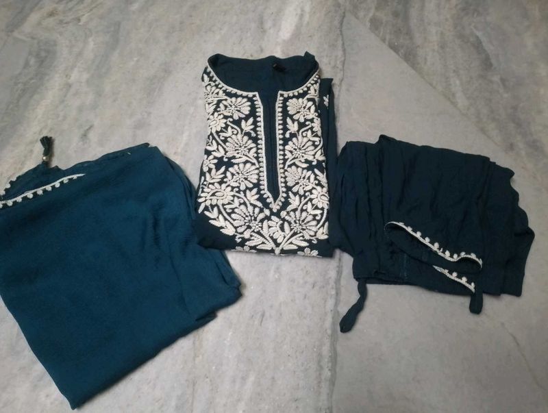 Chikankari kurta sets