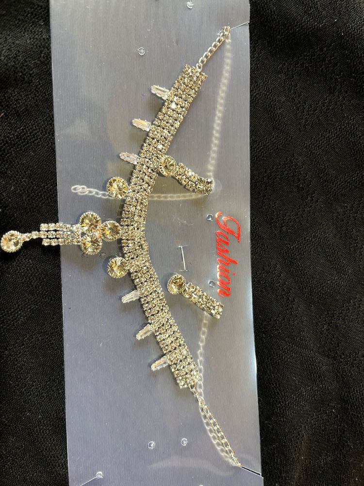 Branded Designer Set With Earrings New Widt Tag
