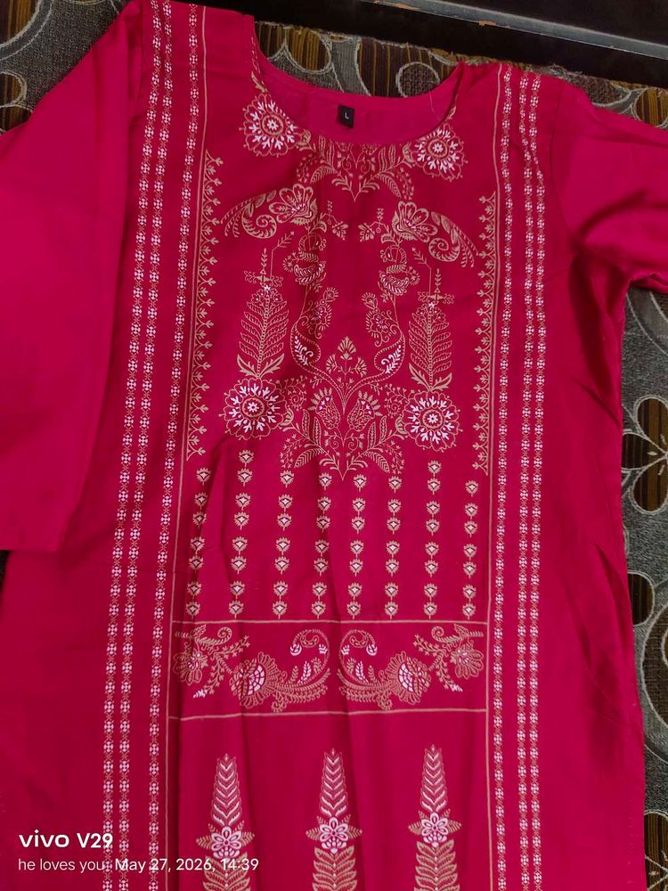 Beautiful Pink Kurta with Gold Print